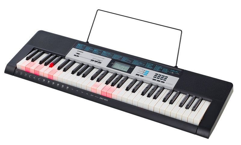 Casio LK-136 – Orgă electronică cu 61 de clape luminoase + stativ